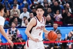 替补打得好！程帅澎半场3中2拿到10分2板1助1断